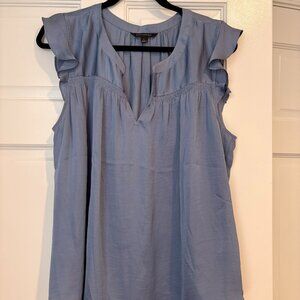 Women's Banana Republic Cap Sleeve Blouse Size L